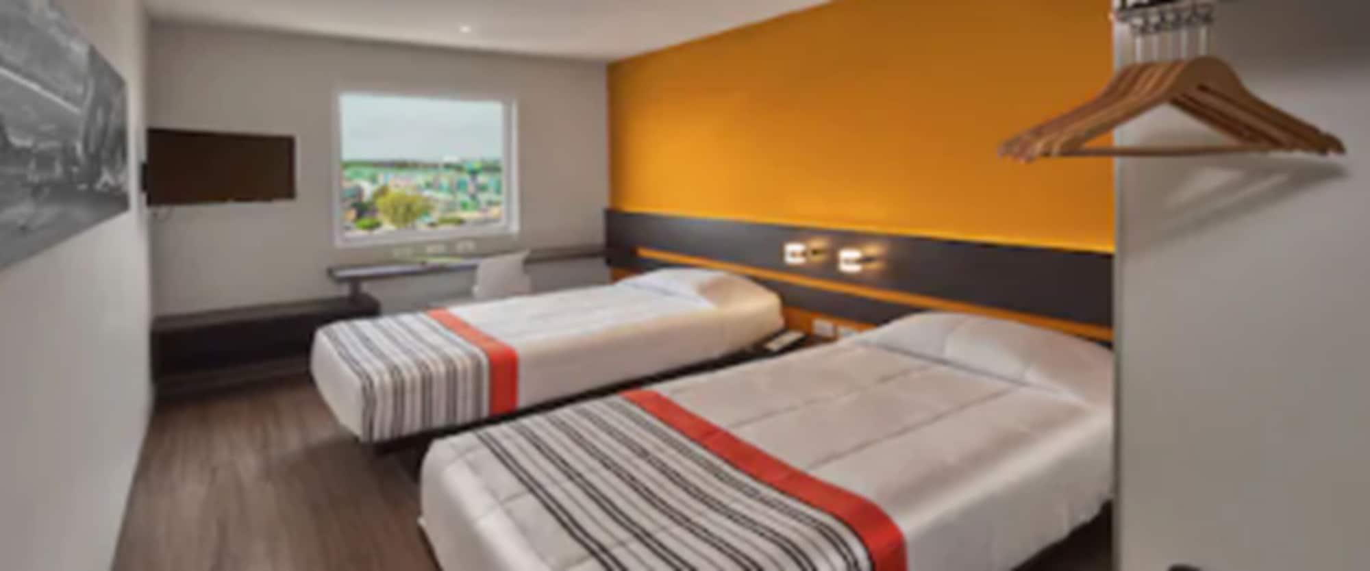 City Express Junior By Marriott Leon Centro De Convenciones מראה חיצוני תמונה