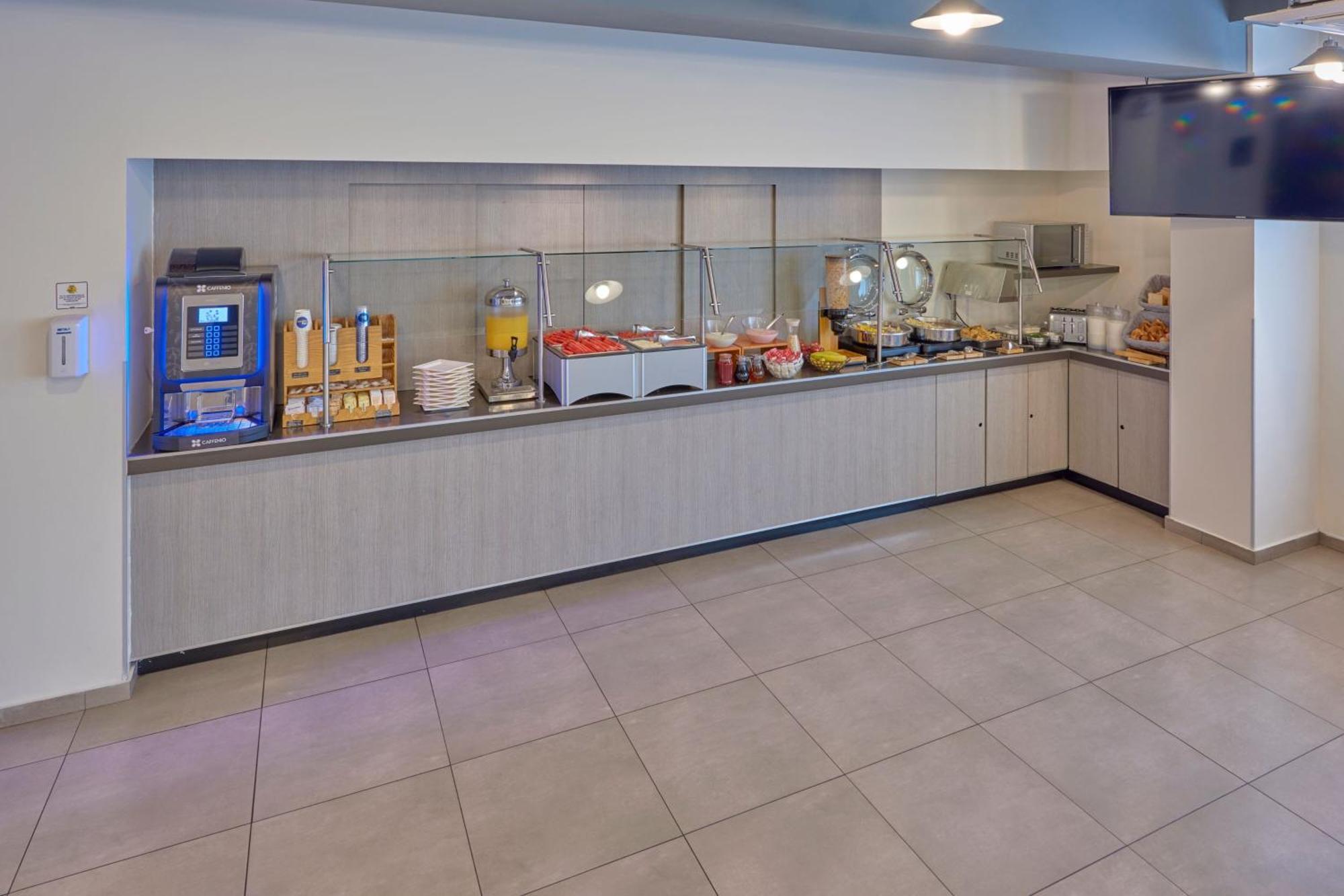 City Express Junior By Marriott Leon Centro De Convenciones מראה חיצוני תמונה