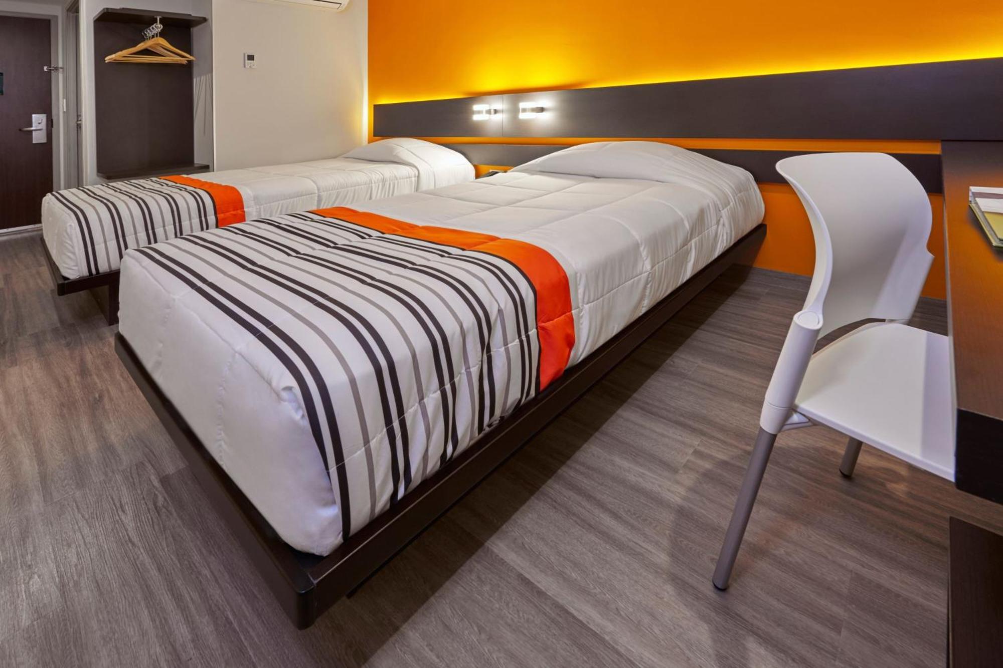 City Express Junior By Marriott Leon Centro De Convenciones מראה חיצוני תמונה