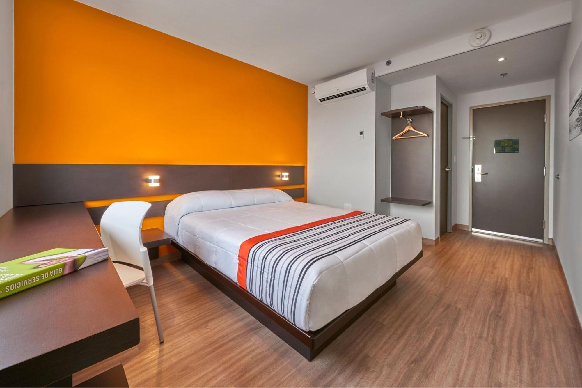 City Express Junior By Marriott Leon Centro De Convenciones מראה חיצוני תמונה