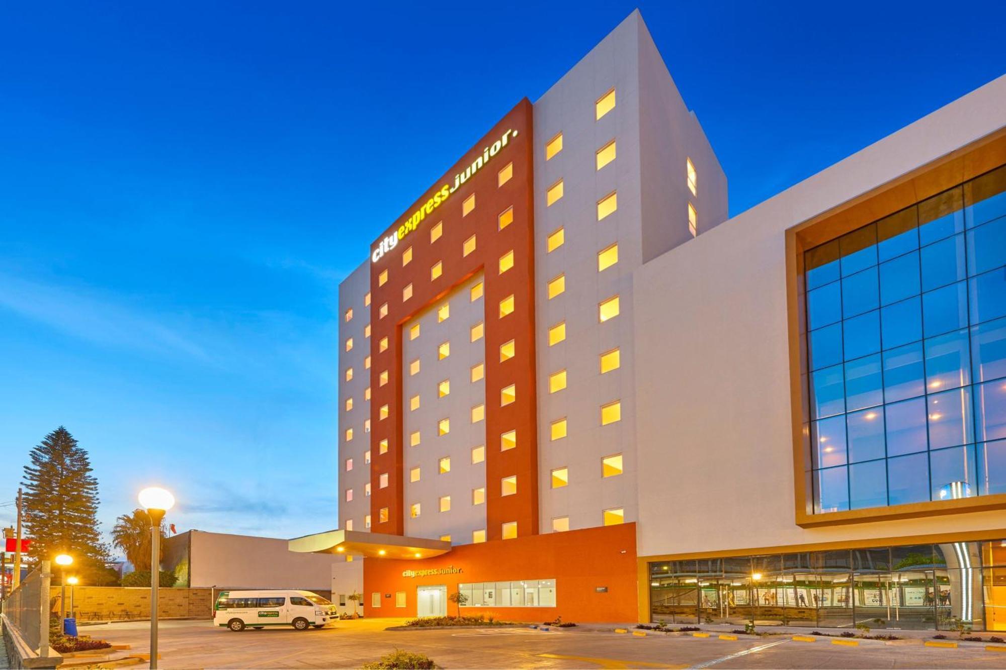 City Express Junior By Marriott Leon Centro De Convenciones מראה חיצוני תמונה