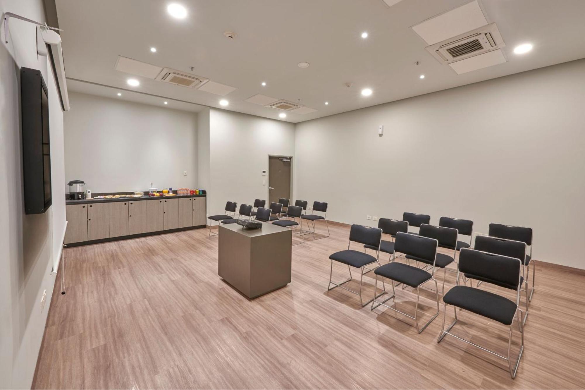 City Express Junior By Marriott Leon Centro De Convenciones מראה חיצוני תמונה